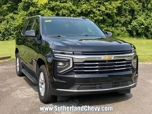 Used 2025 Chevrolet Tahoe LT AWD/4WD image 1