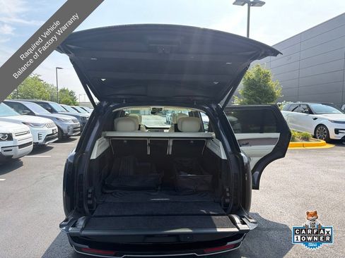 Used 2025 Land Rover Range Rover Long Wheelbase Autobiography AWD/4WD image 12