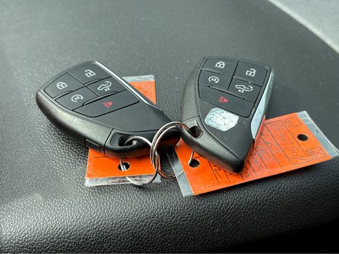 Used 2023 Chevrolet Silverado 1500 Custom image 21