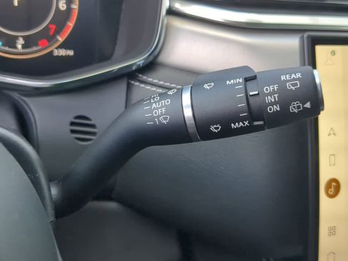 Used 2025 Jaguar F-PACE R-Dynamic S image 26