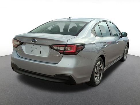 Used 2023 Subaru Legacy Limited image 6