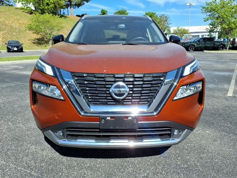 Used 2021 Nissan Rogue Platinum AWD/4WD image 12