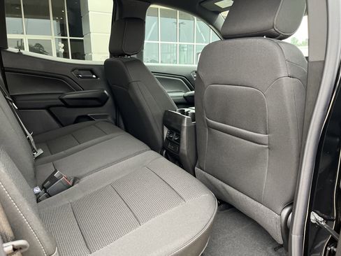 New 2026 GMC Canyon Elevation w/ Convenience Package image 12