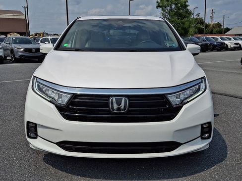 Certified 2023 Honda Odyssey EX-L image 2