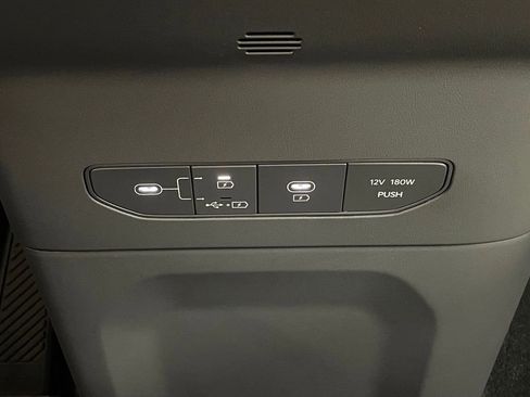 Used 2024 Kia EV9 Wind image 46