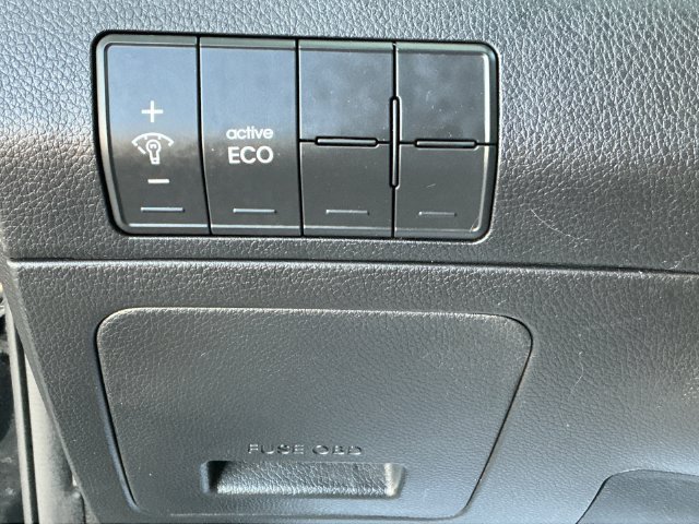 Used 2016 Hyundai Elantra GT FWD image 24