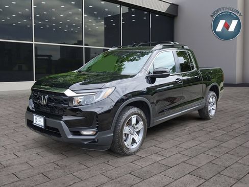 Used 2025 Honda Ridgeline RTL image 1