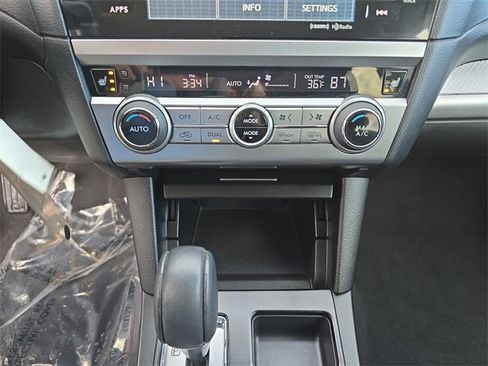 Used 2016 Subaru Outback 2.5i Premium image 25