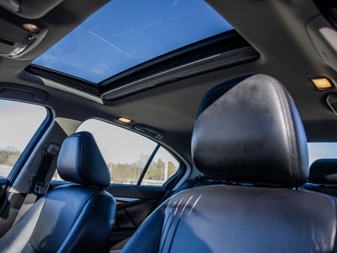 Used 2019 INFINITI Q50 Luxe image 27