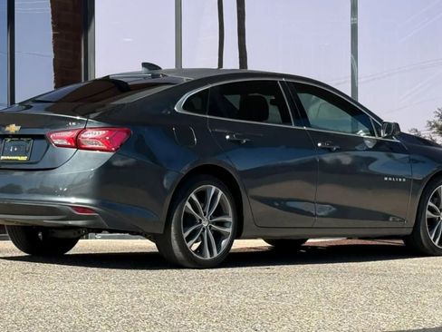 Used 2019 Chevrolet Malibu LT FWD image 12