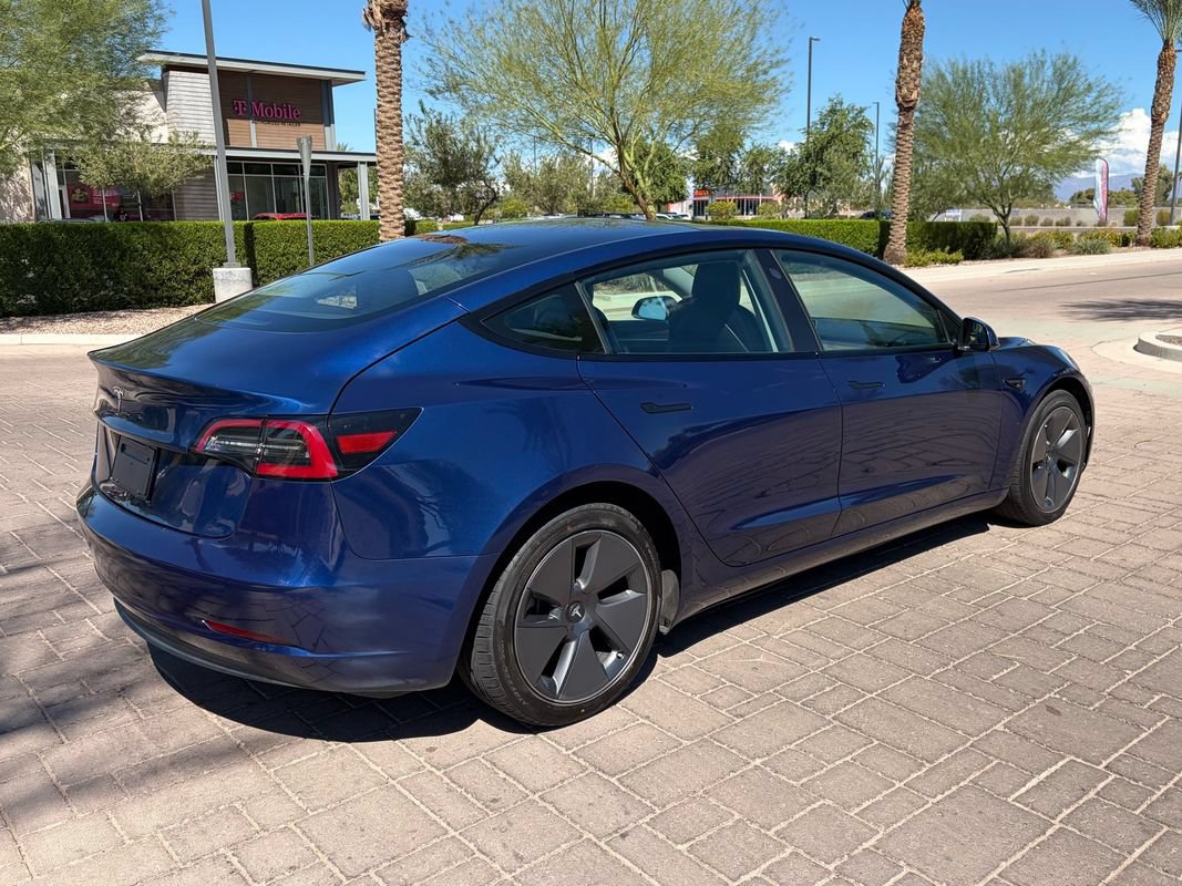 Used 2023 Tesla Model 3 Standard Range RWD image 3