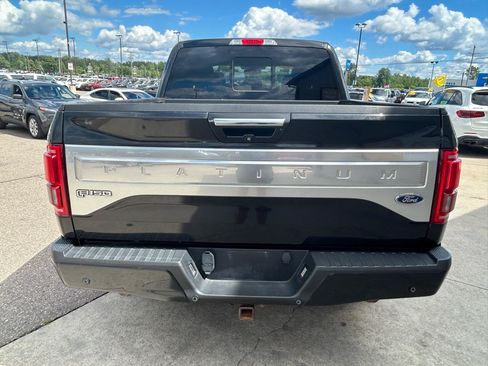 Used 2015 Ford F150 Platinum w/ Equipment Group 701A Luxury AWD/4WD image 6