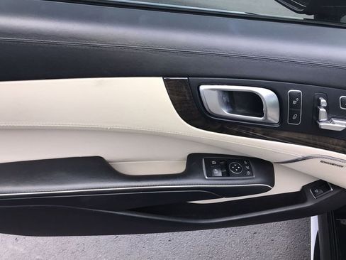 Used 2017 Mercedes-Benz SL 450 image 13