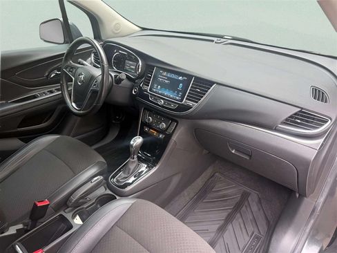 Used 2018 Buick Encore Preferred AWD/4WD image 17