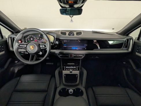 New 2026 Porsche Cayenne Coupe AWD/4WD image 20