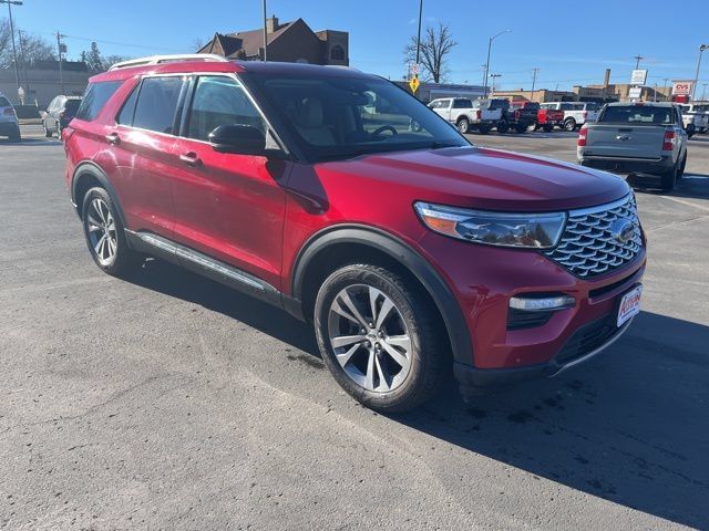 Used 2020 Ford Explorer Platinum w/ Premium Technology Package AWD/4WD image 3