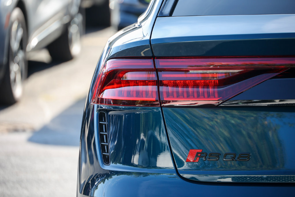 Used 2021 Audi RS Q8 w/ Black Optic Package AWD/4WD image 35