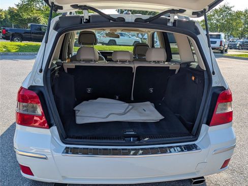 Used 2010 Mercedes-Benz GLK 350 2WD image 13