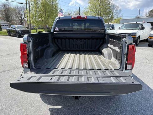 New 2026 Chevrolet Colorado Trail Boss w/ Off-Road Front Bumper Package AWD/4WD image 25