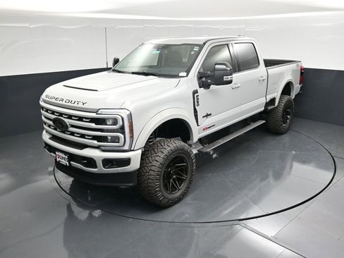 New 2026 Ford F250 Lariat w/ Lariat Ultimate Package image 58