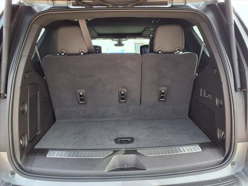 Used 2021 GMC Yukon Denali w/ Denali Premium Package image 22