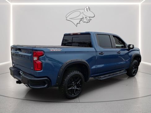Used 2024 Chevrolet Silverado 1500 LT Trail Boss w/ Convenience Package II AWD/4WD image 4