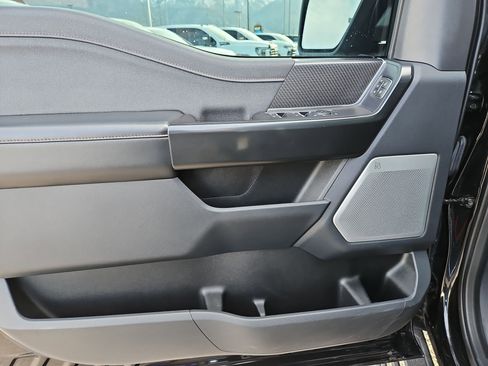 Used 2022 Ford F150 Raptor w/ Raptor 37 Performance Package image 12