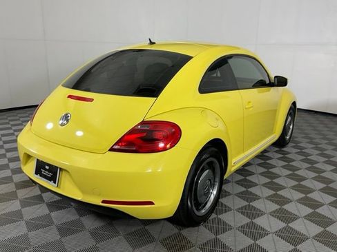 Used 2012 Volkswagen Beetle 2.5 FWD image 6