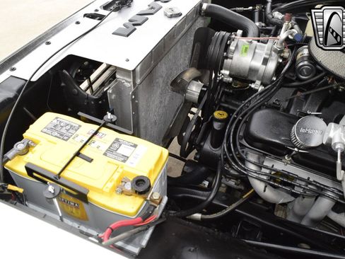 Used 1987 Dodge D/W Truck 150 image 19