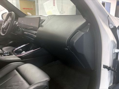 Used 2026 BMW X3 xDrive30i AWD/4WD image 13