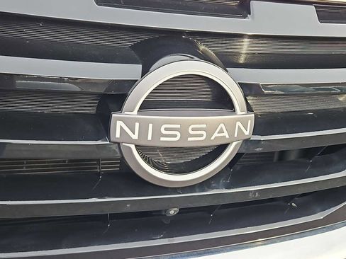 Used 2024 Nissan Pathfinder SL image 24