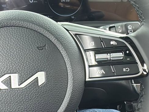 New 2026 Kia Seltos EX w/ EX Sunroof Package image 23