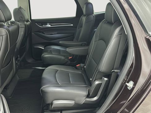 Used 2020 Buick Enclave Avenir w/ Avenir Technology Package image 22