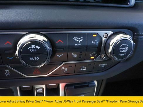 New 2026 Jeep Wrangler Unlimited Rubicon AWD/4WD image 28