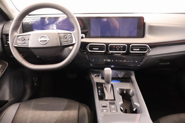 New 2027 Nissan Sentra SR w/ SR Premium Package FWD image 15