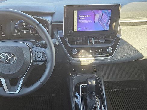 Used 2025 Toyota Corolla XSE image 20