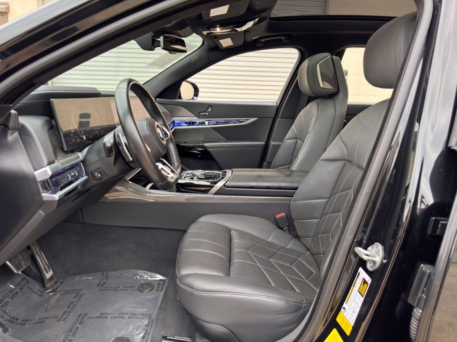 Used 2023 BMW 740i RWD image 17