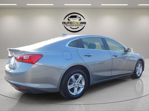 Used 2024 Chevrolet Malibu LT image 7