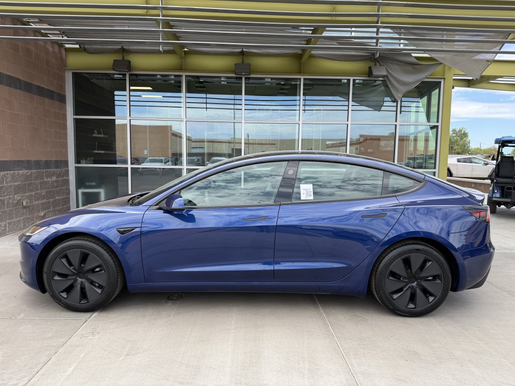 Used 2025 Tesla Model 3 Long Range RWD image 7