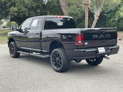 Used 2025 RAM 2500 Big Horn AWD/4WD image 7