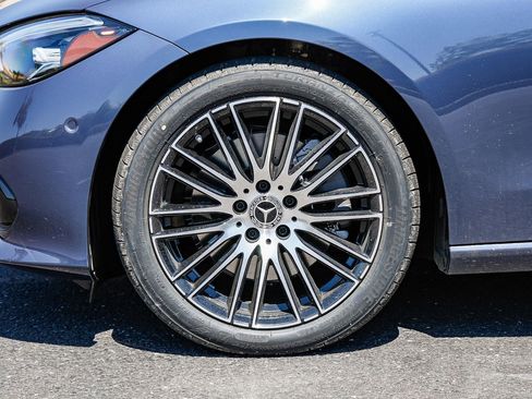 New 2025 Mercedes-Benz C 300 4MATIC Sedan image 9