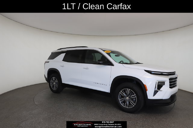 Used 2025 Chevrolet Traverse LT w/ Driver Confidence Package FWD image 26