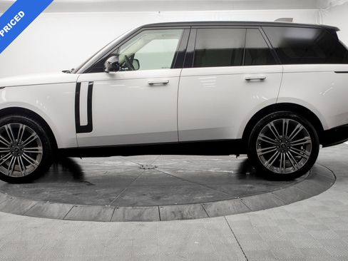 Used 2023 Land Rover Range Rover SE AWD/4WD image 6