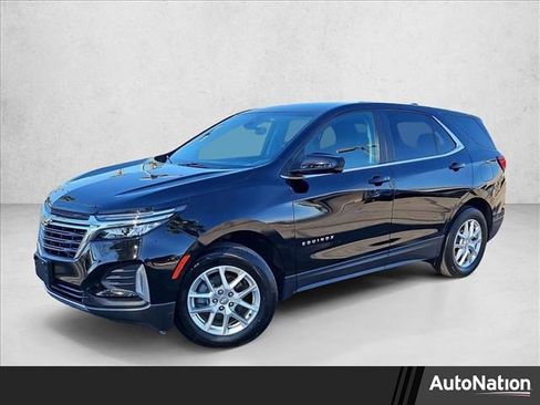 Used 2023 Chevrolet Equinox LT image 1