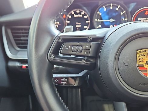 Used 2020 Porsche 911 Carrera S image 21