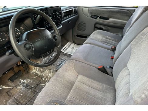 Used 1997 Dodge Ram 2500 Truck ST image 12