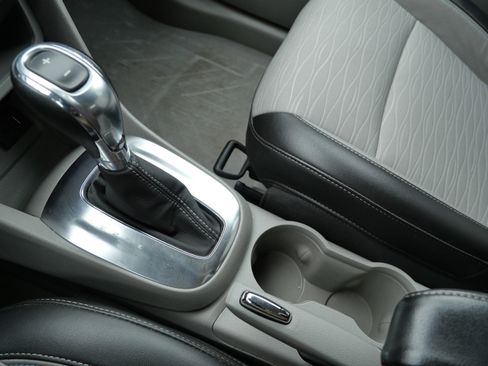 Used 2015 Buick Encore Convenience image 32