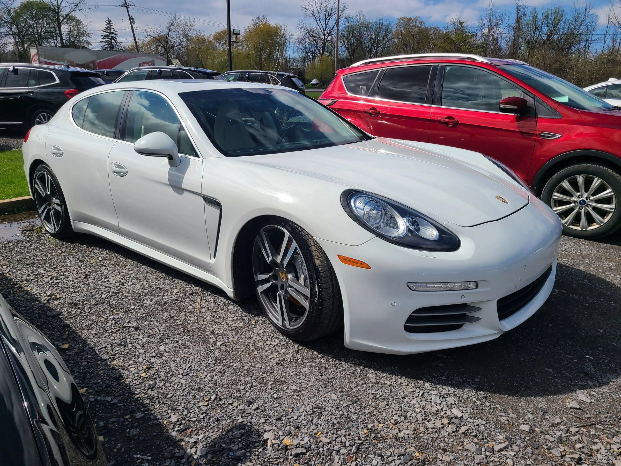 Used 2014 Porsche Panamera 4S AWD/4WD image 2