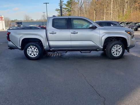 New 2026 Toyota Tacoma TRD Sport image 5