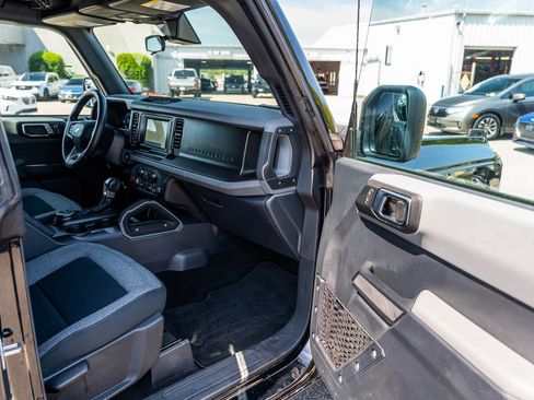 Certified 2022 Ford Bronco Big Bend AWD/4WD image 11